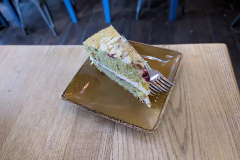 Kuna Café and Bakery photo 3
